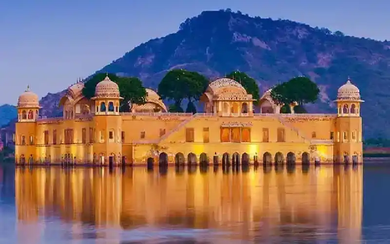 Jaipur Tour Packages from Daman