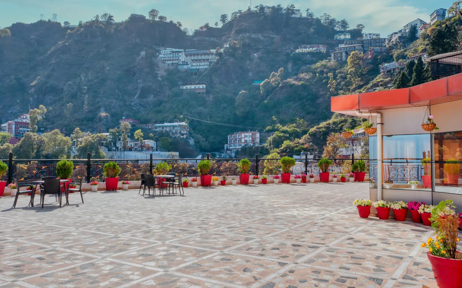 Mussoorie Tour Package