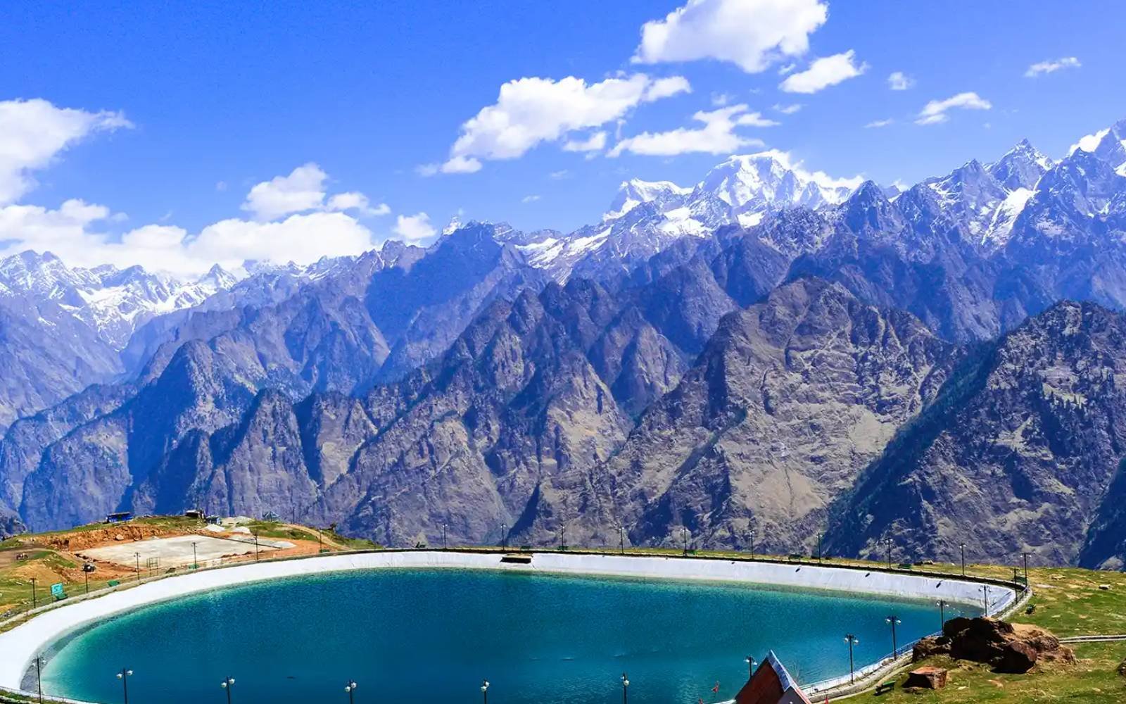 Auli Group Tour Package