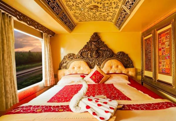 Rajasthan Palace on Wheels Luxury Train Tour