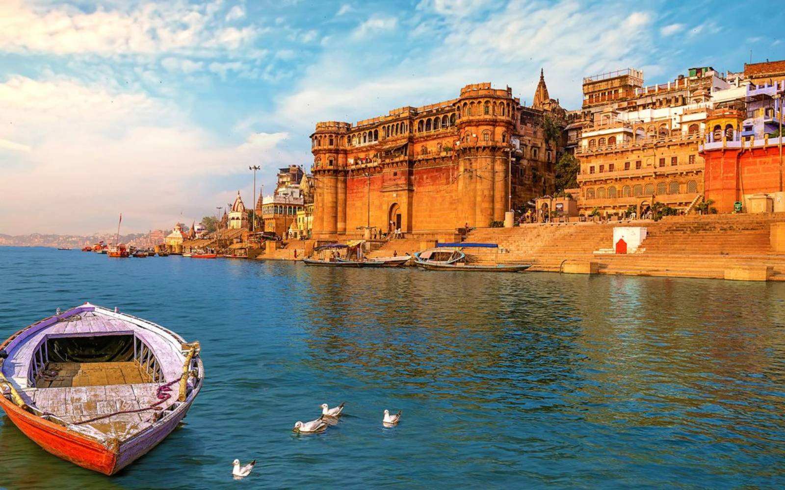Udaipur tour packages from Varanasi
