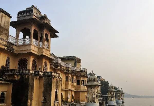 Udaipur Tour Packages from Maharashtra