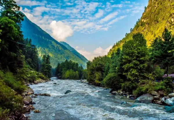 Himachal Tour by Volvo Bus from Delhi